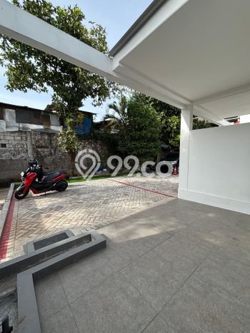 Rumah Luxury Modern Siap Huni di Cempaka Mas Jakarta Pusat Rumah Luxury Modern Siap Huni di Cempaka Mas Jakarta Pusat