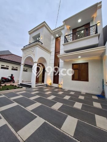 Rumah Elit LB 290m2 Siap Huni Desain Elegan di Pondok Kelapa, Jakarta Timur Rumah Elit LB 290m2 Siap Huni Desain Elegan di Pondok Kelapa, Jakarta Timur