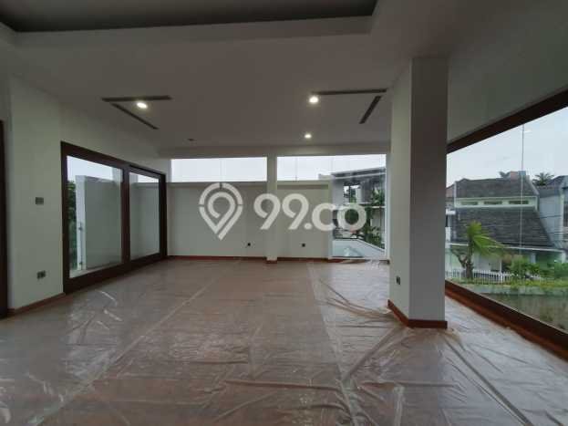Jual Rumah Mewah Megah Dengan View Eksklusif di Pondok Indah, Jakarta Selatan Jual Rumah Mewah Megah Dengan View Eksklusif di Pondok Indah, Jakarta Selatan