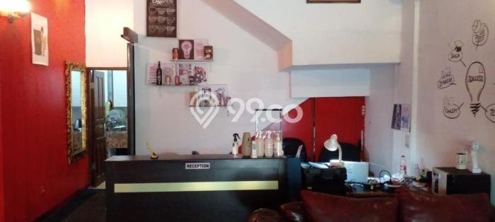 Lokasi strategis! Rumah siap pakai disewakan di Tebet LB 260m2 Lokasi strategis! Rumah siap pakai disewakan di Tebet LB 260m2