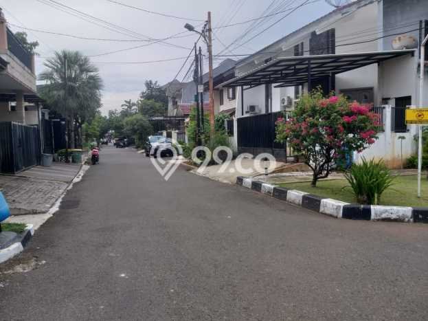 Rumah Luxury Modern Siap Huni di Pulomas Jakarta Timur Rumah Luxury Modern Siap Huni di Pulomas Jakarta Timur
