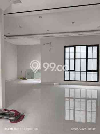 Dijual Rumah Mewah Megah Dengan View Eksklusif di Graha, Surabaya Dijual Rumah Mewah Megah Dengan View Eksklusif di Graha, Surabaya