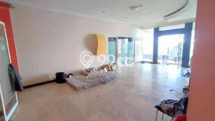 Unit Komersial Tersedia di Surabaya Kota Spesifikasi LB 800m2 Unit Komersial Tersedia di Surabaya Kota Spesifikasi LB 800m2