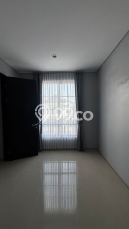 Dijual Rumah Luas Megah Dengan View Eksklusif di Citraland, Surabaya Dijual Rumah Luas Megah Dengan View Eksklusif di Citraland, Surabaya
