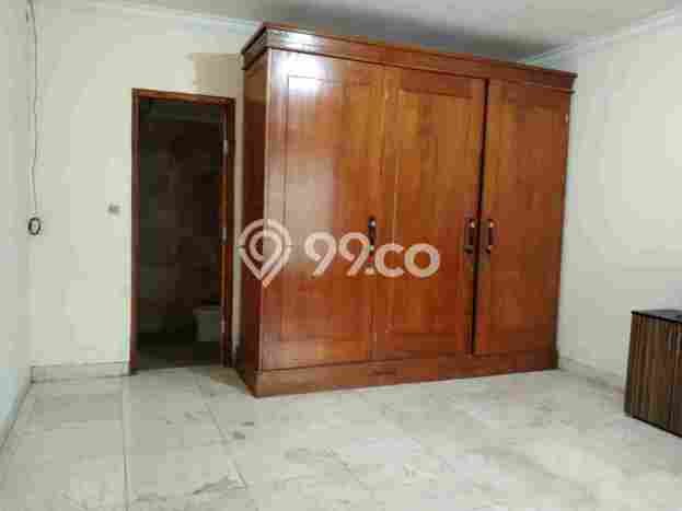 Rumah Luxury Modern Siap Huni di Pakuwon Indah Surabaya Rumah Luxury Modern Siap Huni di Pakuwon Indah Surabaya