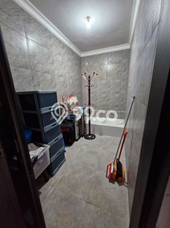 Rumah Luxury Modern Siap Huni di Citraland Surabaya Rumah Luxury Modern Siap Huni di Citraland Surabaya