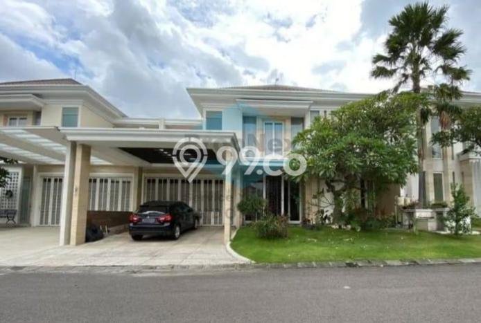 Ready to Use! Premium House LT 330m2 Desain Modern di Pakuwon Ready to Use! Premium House LT 330m2 Desain Modern di Pakuwon