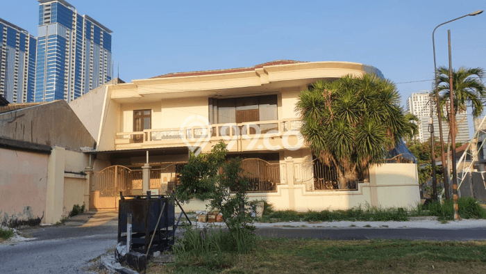 For Sale! Luxury House LT 216m2 Desain Modern di kertajaya For Sale! Luxury House LT 216m2 Desain Modern di kertajaya
