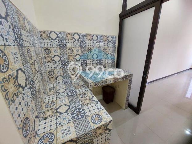 Dijual Rumah 3 Kamar Lokasi Ideal Nyaman dan Strategis di Tambaksari Dijual Rumah 3 Kamar Lokasi Ideal Nyaman dan Strategis di Tambaksari