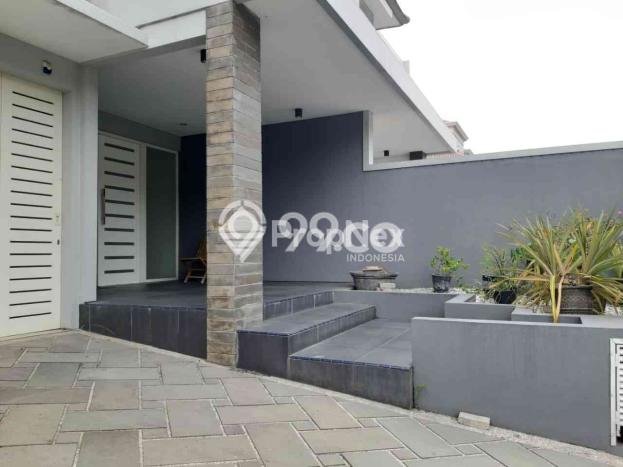 Disewakan Segera Rumah Kondisi Baik di Area Dukuh Pakis, Surabaya Disewakan Segera Rumah Kondisi Baik di Area Dukuh Pakis, Surabaya