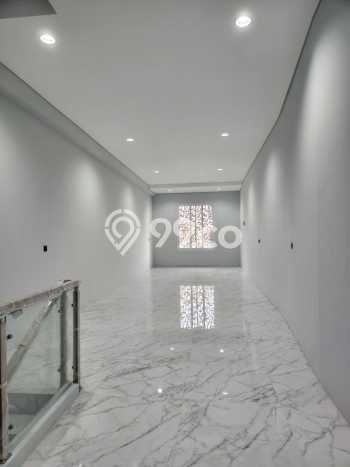 Unit Ruko Disewa Lokasi Genteng, Surabaya Spesifikasi Luas Bangunan 226m2 Unit Ruko Disewa Lokasi Genteng, Surabaya Spesifikasi Luas Bangunan 226m2