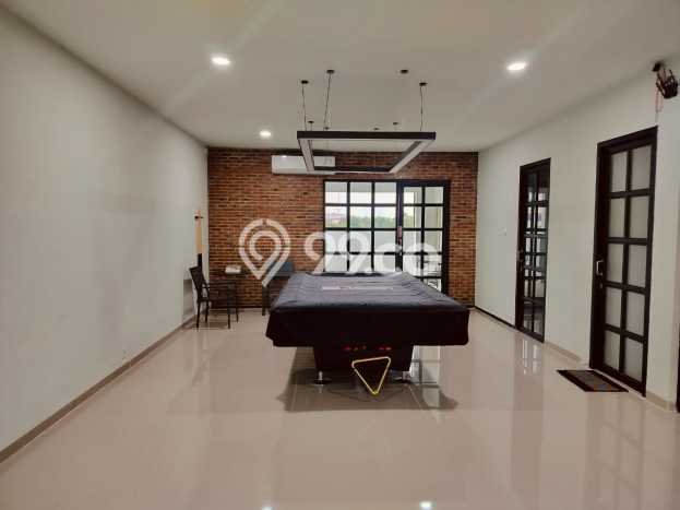 Ruko Dijual Lokasi Emas di Gubeng Luas 1060m2 Ruko Dijual Lokasi Emas di Gubeng Luas 1060m2