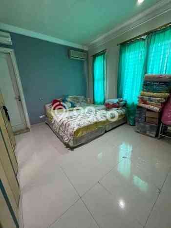 Jual Rumah Luas Elegan Dengan View Eksklusif di Citraland, Surabaya Jual Rumah Luas Elegan Dengan View Eksklusif di Citraland, Surabaya