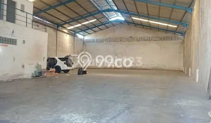 Unit Komersial Disewakan di Surabaya Area Strategis Harga Kompetitif Unit Komersial Disewakan di Surabaya Area Strategis Harga Kompetitif