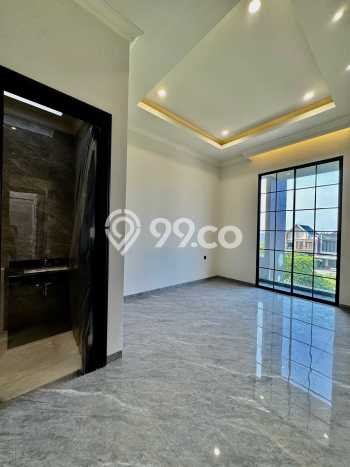 Rumah Elit Modern Siap Huni di Citraland Surabaya Rumah Elit Modern Siap Huni di Citraland Surabaya