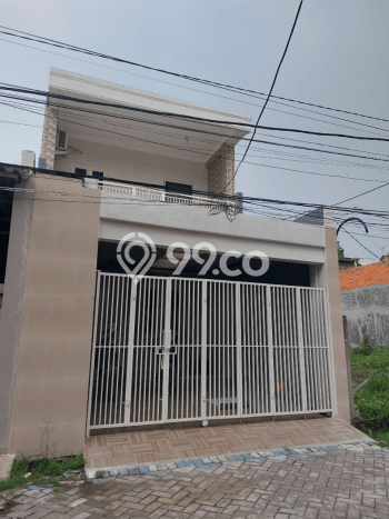 Jual Rumah Favorit Siap Huni LB 175m2 di Sukolilo, Surabaya Jual Rumah Favorit Siap Huni LB 175m2 di Sukolilo, Surabaya