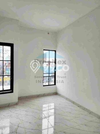 For Sale Rumah 3 Kamar Lokasi Ideal Nyaman dan Strategis di Sambikerep For Sale Rumah 3 Kamar Lokasi Ideal Nyaman dan Strategis di Sambikerep