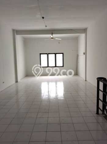 Ruko Bagus Dijual LB 162m2 Lokasi Strategis Surabaya Area Cocok untuk Berbisnis Ruko Bagus Dijual LB 162m2 Lokasi Strategis Surabaya Area Cocok untuk Berbisnis