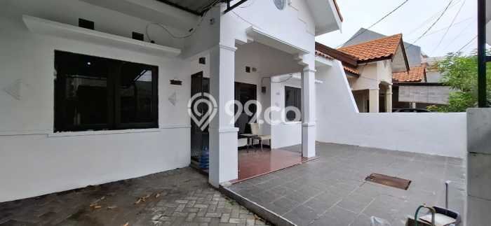 Rumah Cantik Siap Huni Di Wiyung Luas 120m2 Aman Rumah Cantik Siap Huni Di Wiyung Luas 120m2 Aman