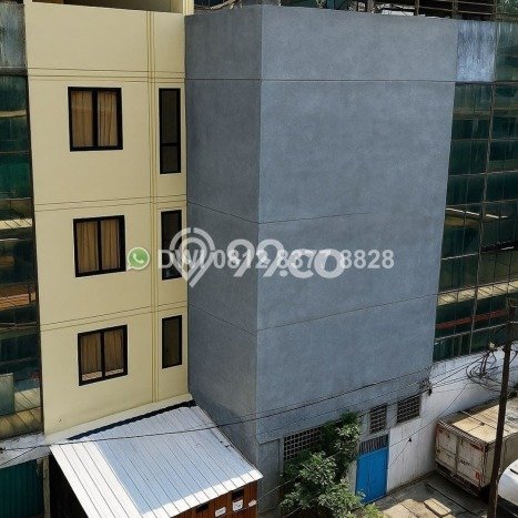 Kost Dijual di Jembatan Lima dengan 20 KT dan Luas 310m2 Kost Dijual di Jembatan Lima dengan 20 KT dan Luas 310m2