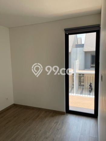 Rumah Strategis Modern Lb 79m2 di Cakung, Jakarta Timur Rumah Strategis Modern Lb 79m2 di Cakung, Jakarta Timur