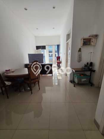 Rumah Strategis Minimalis Lb 55m2 di Kelapa Gading, Jakarta Utara Rumah Strategis Minimalis Lb 55m2 di Kelapa Gading, Jakarta Utara