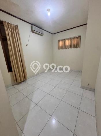 Hunian Mewah LB 300m2 Siap Huni Desain Elegan di Pondok Indah, Jakarta Selatan Hunian Mewah LB 300m2 Siap Huni Desain Elegan di Pondok Indah, Jakarta Selatan