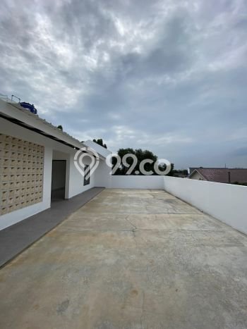Dijual Hunian Rumah Nyaman 6 KT di Cipedak, Jakarta Selatan Dijual Hunian Rumah Nyaman 6 KT di Cipedak, Jakarta Selatan