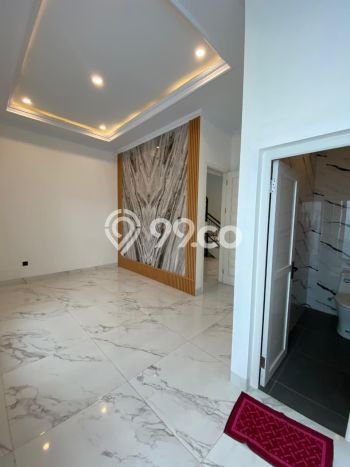 Jual Rumah Mewah Elegan Dengan View Eksklusif di Cipedak, Jakarta Selatan Jual Rumah Mewah Elegan Dengan View Eksklusif di Cipedak, Jakarta Selatan