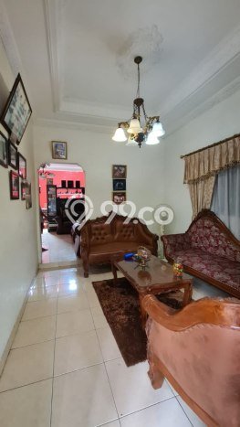 Ready to Use! Premium House LT 168m2 Desain Elegan di Pejompongan Ready to Use! Premium House LT 168m2 Desain Elegan di Pejompongan