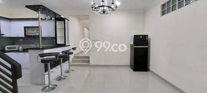 Rumah Elit Modern Tanpa Renovasi di Kebagusan Jakarta Selatan Rumah Elit Modern Tanpa Renovasi di Kebagusan Jakarta Selatan