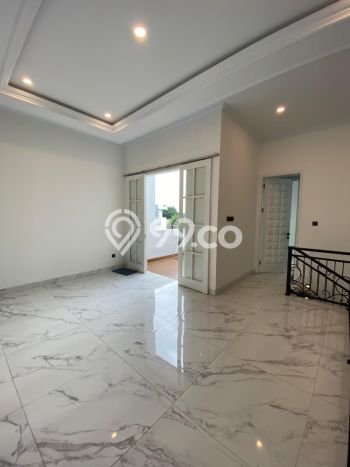 Jual Rumah Mewah Elegan Dengan View Eksklusif di Cipedak, Jakarta Selatan Jual Rumah Mewah Elegan Dengan View Eksklusif di Cipedak, Jakarta Selatan