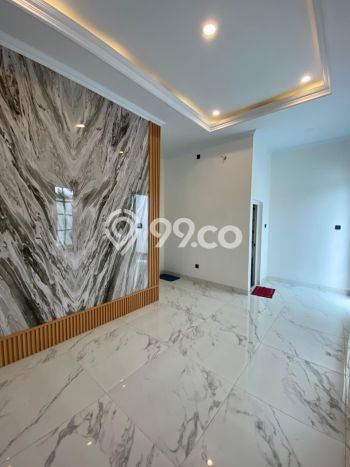 Jual Rumah Mewah Elegan Dengan View Eksklusif di Cipedak, Jakarta Selatan Jual Rumah Mewah Elegan Dengan View Eksklusif di Cipedak, Jakarta Selatan