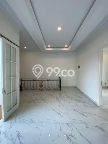 Jual Rumah Mewah Elegan Dengan View Eksklusif di Cipedak, Jakarta Selatan Jual Rumah Mewah Elegan Dengan View Eksklusif di Cipedak, Jakarta Selatan