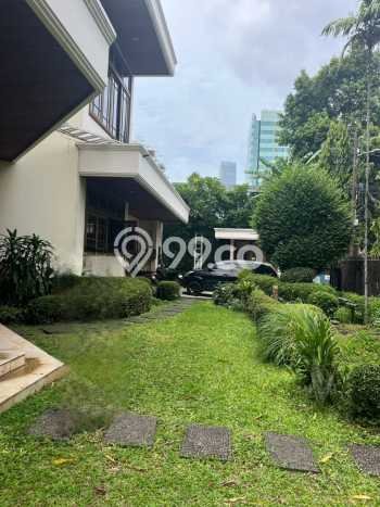 Ready to Use! Premium House LT 1245m2 Desain Elegan di patra kuningan Ready to Use! Premium House LT 1245m2 Desain Elegan di patra kuningan