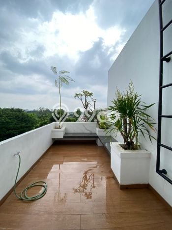 Jual Rumah Mewah Elegan Dengan View Eksklusif di Cipedak, Jakarta Selatan Jual Rumah Mewah Elegan Dengan View Eksklusif di Cipedak, Jakarta Selatan