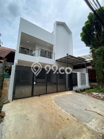 Dijual Hunian Rumah Nyaman 6 KT di Cipedak, Jakarta Selatan Dijual Hunian Rumah Nyaman 6 KT di Cipedak, Jakarta Selatan
