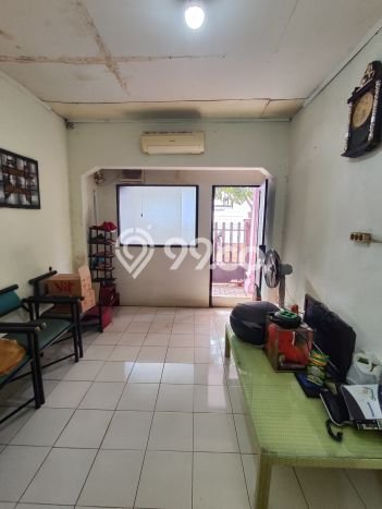 For Sale Hunian Rumah Terawat 4 Kamar di Bintara, Bekasi For Sale Hunian Rumah Terawat 4 Kamar di Bintara, Bekasi