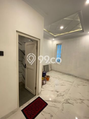 Jual Rumah Mewah Elegan Dengan View Eksklusif di Cipedak, Jakarta Selatan Jual Rumah Mewah Elegan Dengan View Eksklusif di Cipedak, Jakarta Selatan