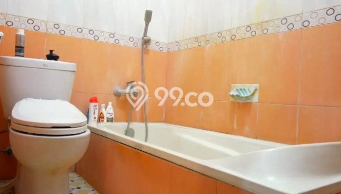 Hunian Elit LB 284m2 Siap Huni Desain Elegan di Pondok Kelapa, Jakarta Timur Hunian Elit LB 284m2 Siap Huni Desain Elegan di Pondok Kelapa, Jakarta Timur