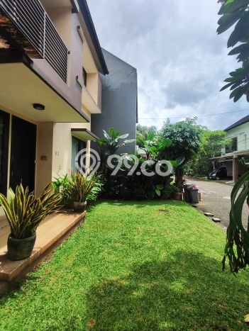 Rumah Luxury Modern Tanpa Renovasi di Tanjung Barat Jakarta Selatan Rumah Luxury Modern Tanpa Renovasi di Tanjung Barat Jakarta Selatan