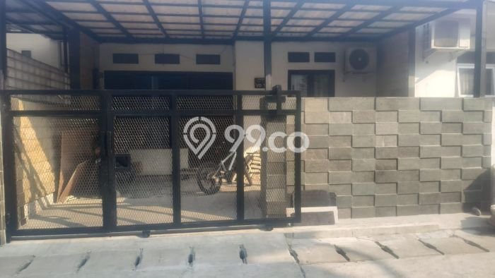 For Sale Rumah Bagus Siap Huni di Tangerang Selatan Favorit For Sale Rumah Bagus Siap Huni di Tangerang Selatan Favorit