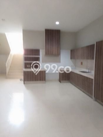 Jarang Ada! Rumah Kontrakan 5 Kamar Nyaman Siap Huni Pondok Indah Jarang Ada! Rumah Kontrakan 5 Kamar Nyaman Siap Huni Pondok Indah