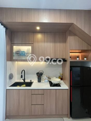 Rumah Mewah LB 215m2 Siap Pakai Desain Elegan di BSD, Tangerang Rumah Mewah LB 215m2 Siap Pakai Desain Elegan di BSD, Tangerang