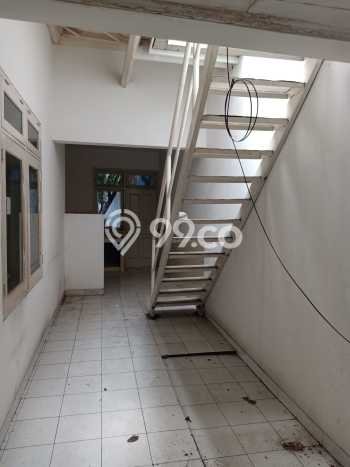Rumah 4 Kamar Siap Huni Disewakan di Cilandak Harga Kompetitif Rumah 4 Kamar Siap Huni Disewakan di Cilandak Harga Kompetitif