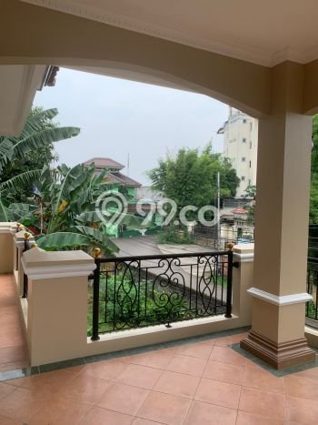 Rumah Mewah Dijual LT 292m2 di Ciputat Timur, Tangerang Selatan Rumah Mewah Dijual LT 292m2 di Ciputat Timur, Tangerang Selatan
