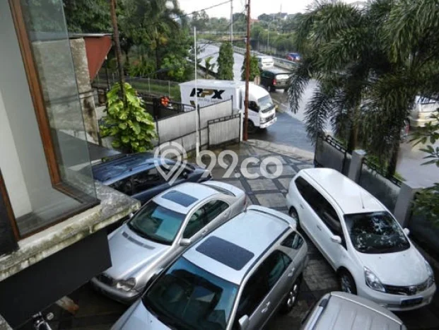 Unit Gudang Tersedia di Pondok Pinang Spesifikasi LB 330m2 Unit Gudang Tersedia di Pondok Pinang Spesifikasi LB 330m2