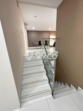 Rumah Luxury Modern Siap Huni di Pantai Indah Kapuk Jakarta Utara Rumah Luxury Modern Siap Huni di Pantai Indah Kapuk Jakarta Utara