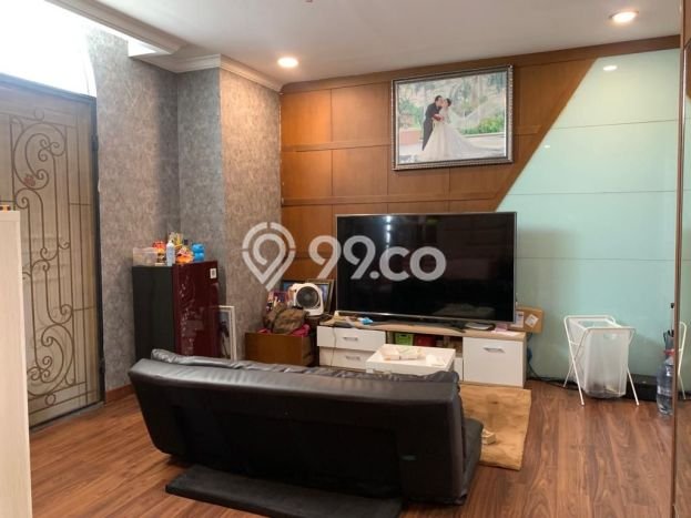 Rumah Strategis di Pantai Indah Kapuk, Jakarta Utara, LT 200m² LB 350m² - BISA KPR! Rumah Strategis di Pantai Indah Kapuk, Jakarta Utara, LT 200m² LB 350m² - BISA KPR!