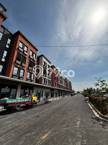 Unit Ruko Dijual di Jakarta Utara LT 120m2 & LB 480m2 Unit Ruko Dijual di Jakarta Utara LT 120m2 & LB 480m2